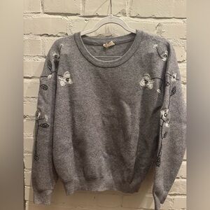 Moth Gray Knitwear